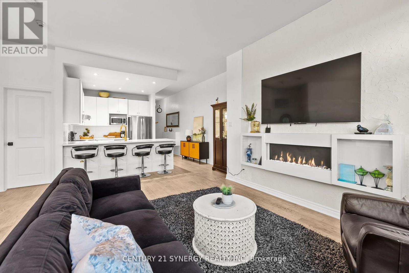 203 - 500 Claridge Drive, Ottawa, Ontario  K2J 3G5 - Photo 10 - X12512928