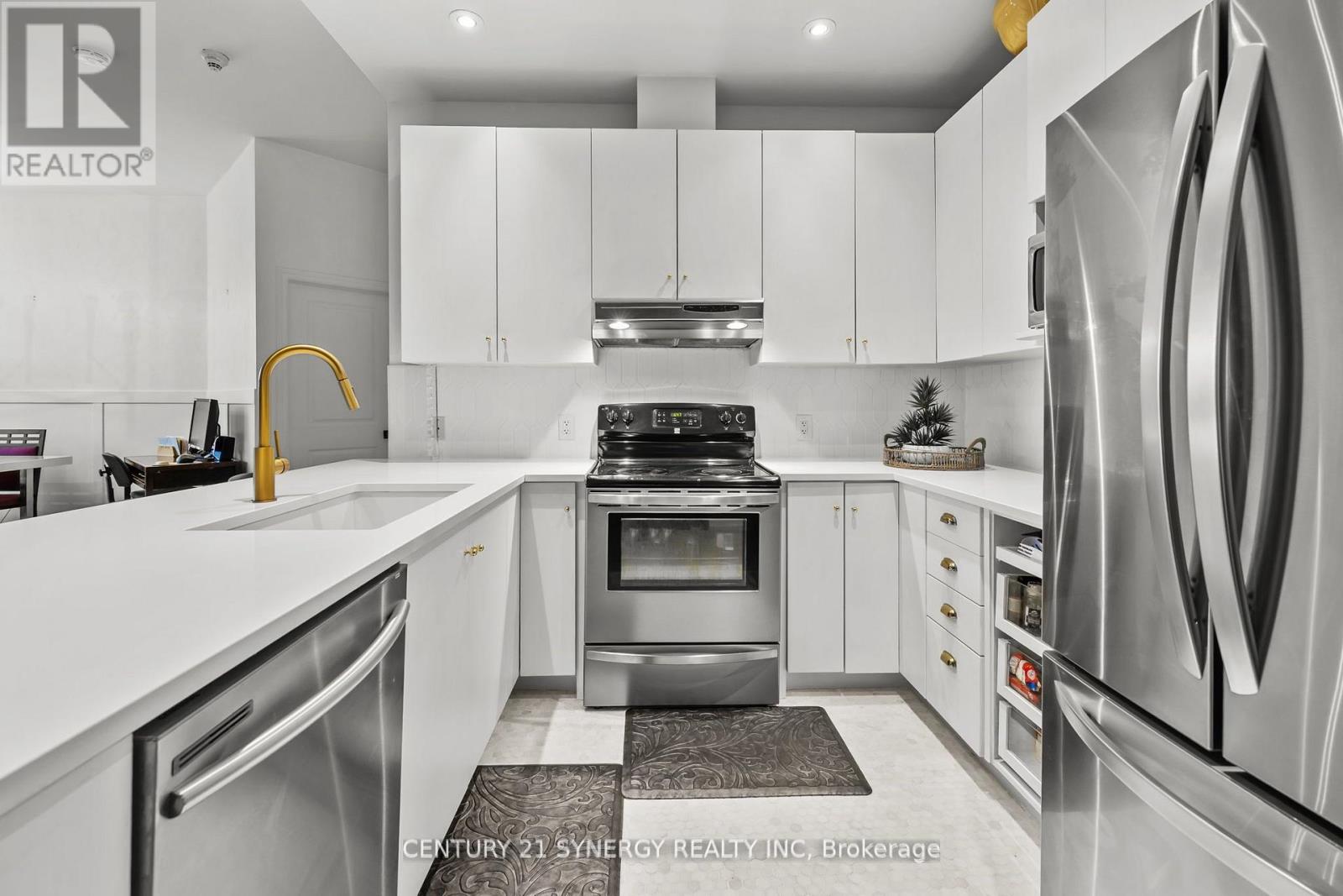 203 - 500 Claridge Drive, Ottawa, Ontario  K2J 3G5 - Photo 6 - X12512928