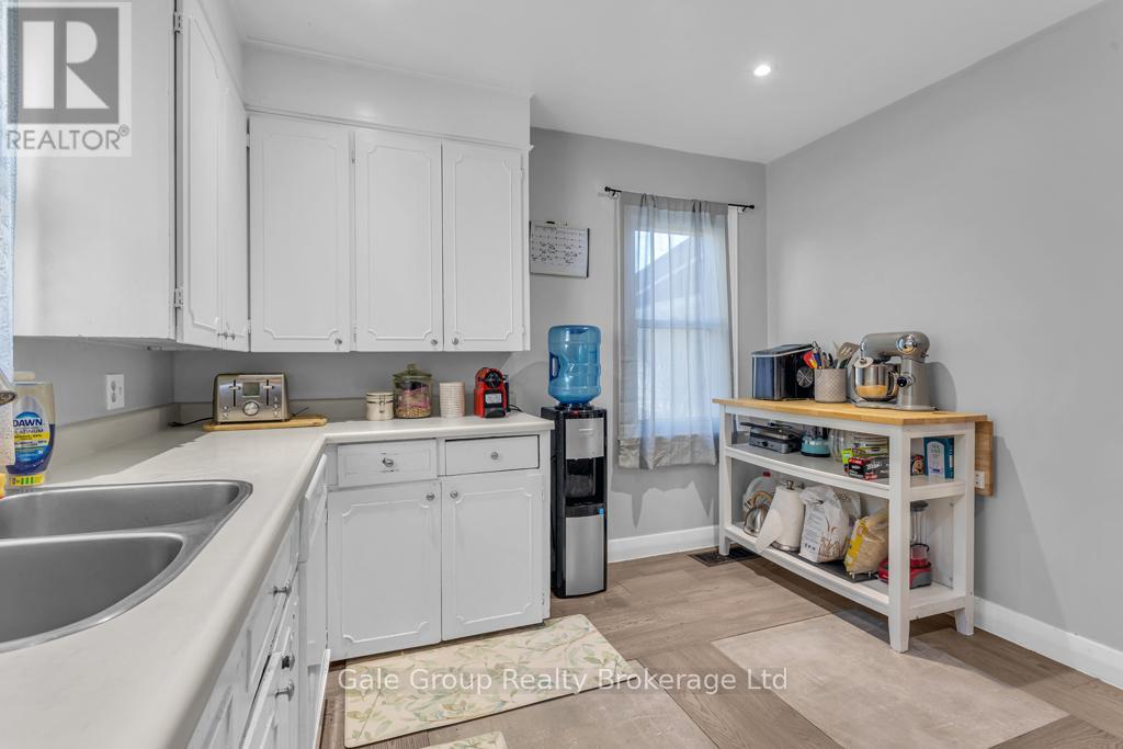 825 Maple Avenue, Woodstock, Ontario  N4S 2A5 - Photo 12 - X12512912