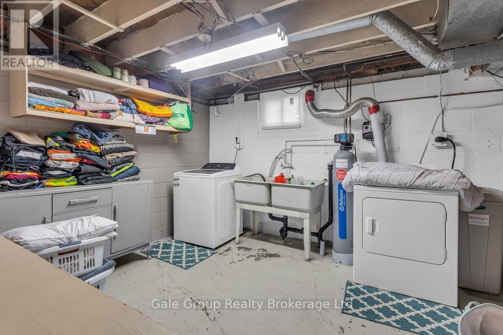 825 Maple Avenue, Woodstock, Ontario  N4S 2A5 - Photo 32 - X12512912