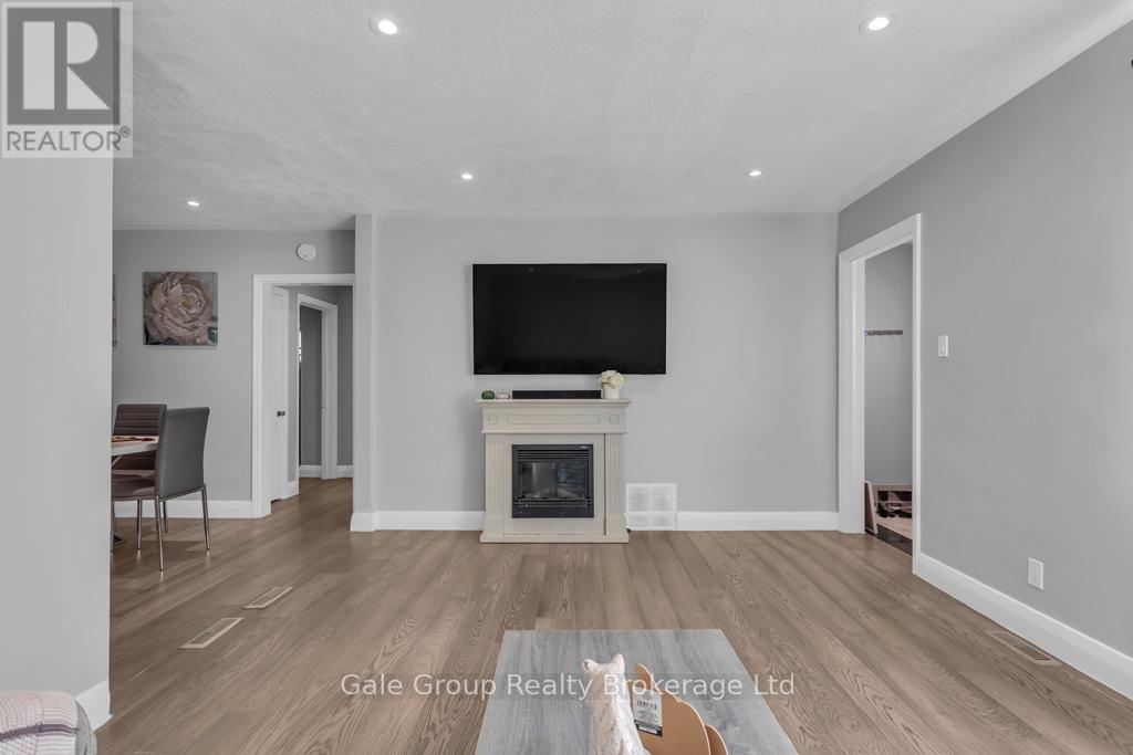 825 Maple Avenue, Woodstock, Ontario  N4S 2A5 - Photo 9 - X12512912