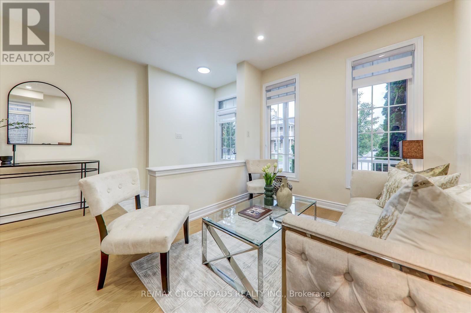 189 Riverwalk Drive, Markham, Ontario  L6B 0G6 - Photo 13 - N12512622