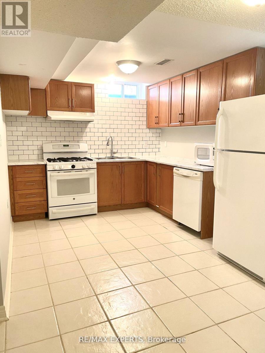 BSMT - 12 FONTESELVA AVENUE, Vaughan, Ontario