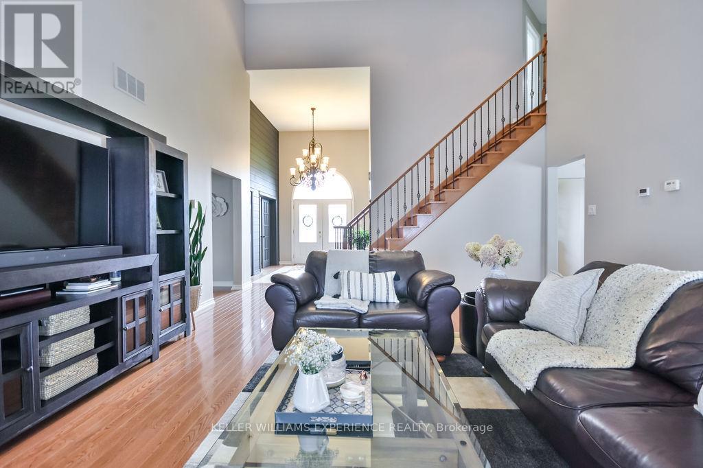 29 Basswood Circle, Oro-Medonte (Shanty Bay), Ontario  L0L 2L0 - Photo 11 - S12512654