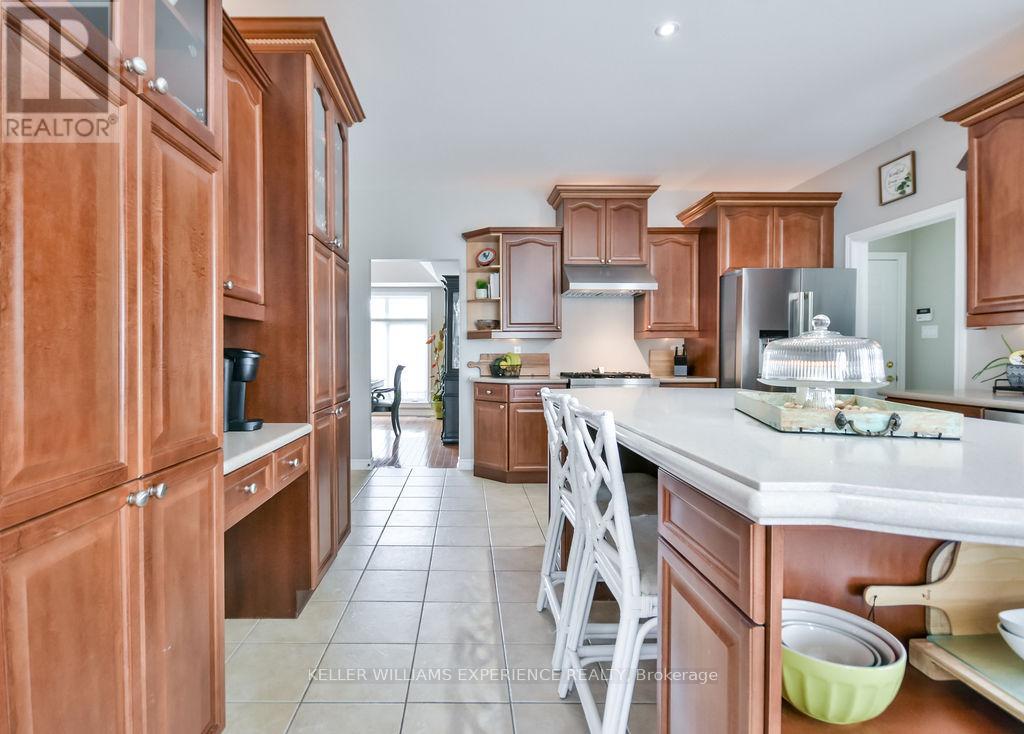 29 Basswood Circle, Oro-Medonte (Shanty Bay), Ontario  L0L 2L0 - Photo 15 - S12512654