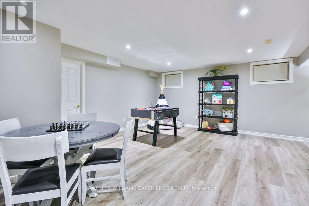 29 Basswood Circle, Oro-Medonte (Shanty Bay), Ontario  L0L 2L0 - Photo 31 - S12512654