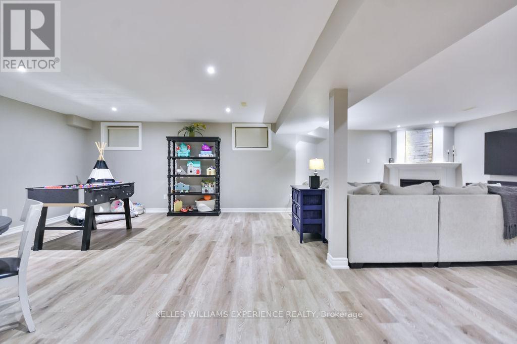 29 Basswood Circle, Oro-Medonte (Shanty Bay), Ontario  L0L 2L0 - Photo 33 - S12512654