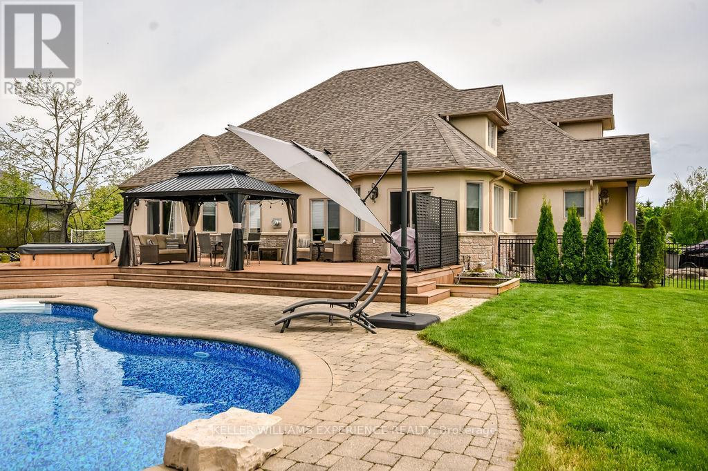 29 Basswood Circle, Oro-Medonte (Shanty Bay), Ontario  L0L 2L0 - Photo 40 - S12512654