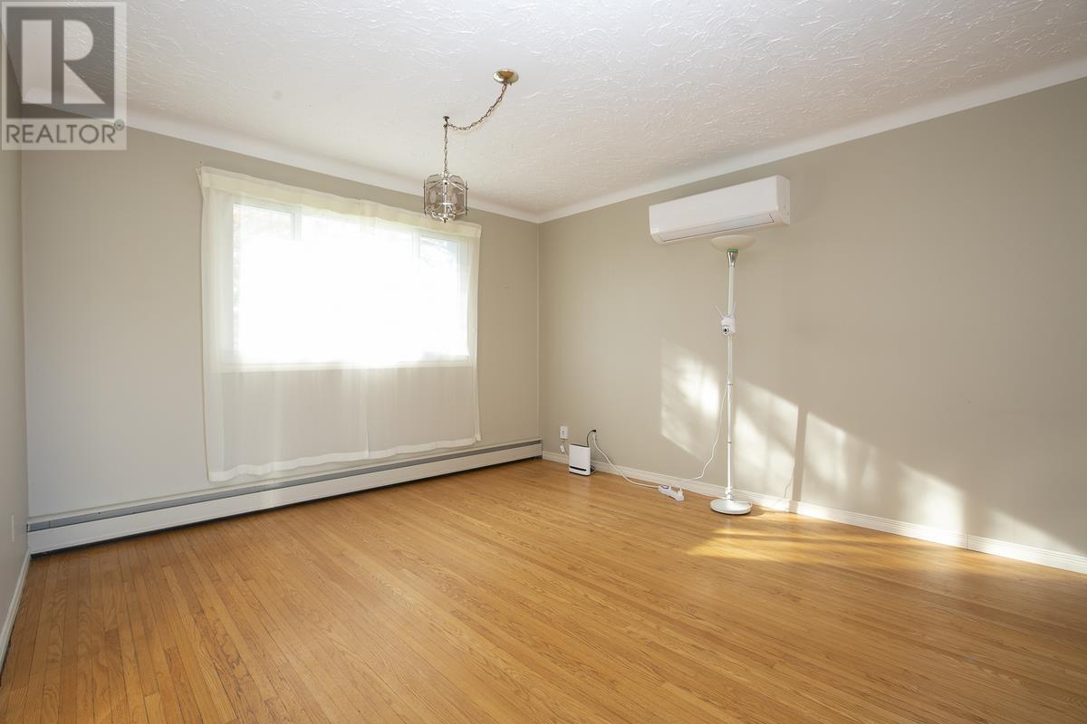 537 Placid Ave, Sault Ste. Marie, Ontario  P6B 3M4 - Photo 18 - SM253191