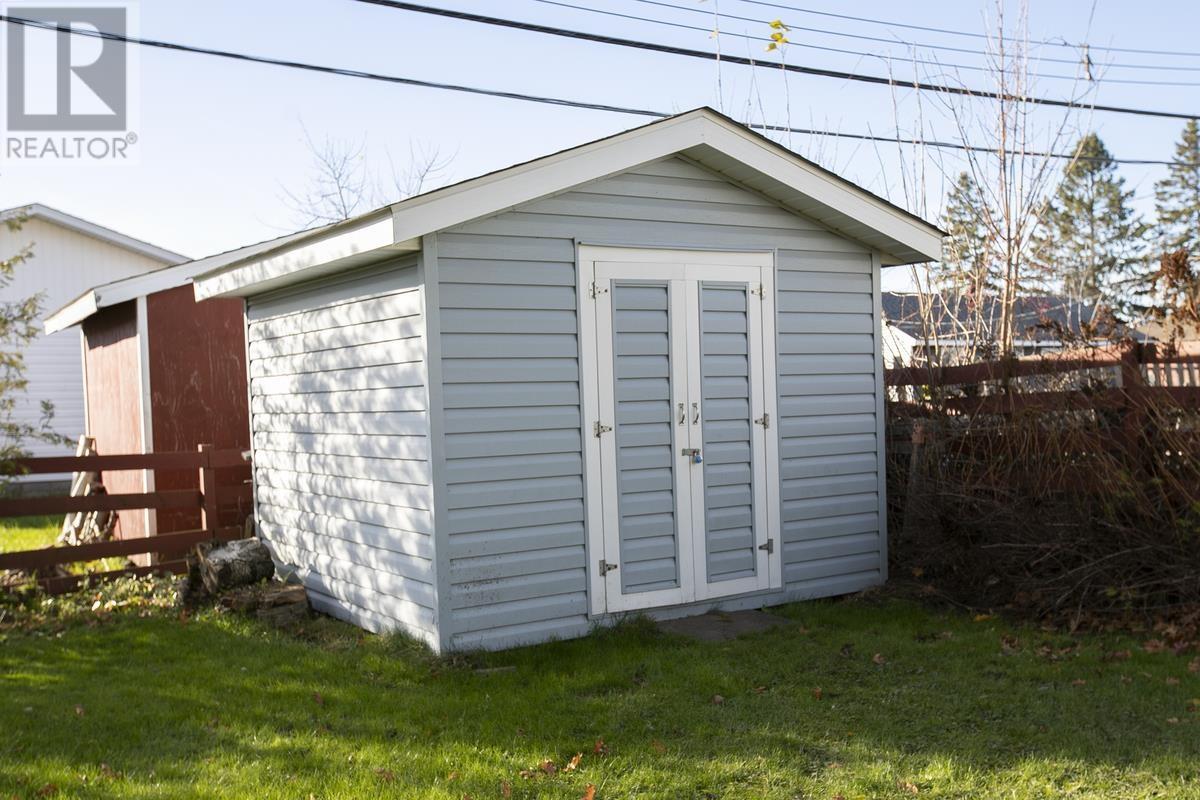 537 Placid Ave, Sault Ste. Marie, Ontario  P6B 3M4 - Photo 5 - SM253191