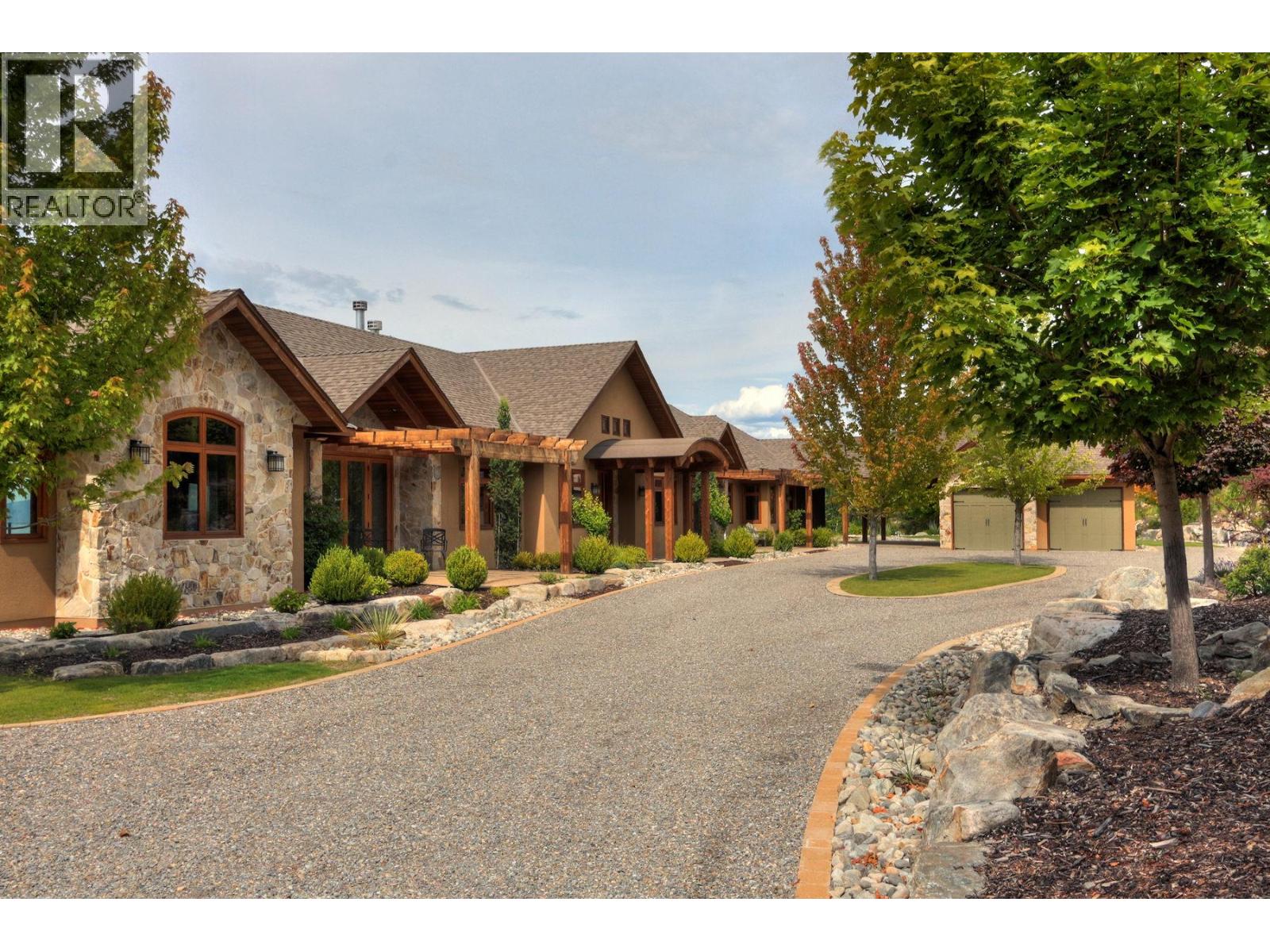 105 Timberline Road, kelowna, British Columbia