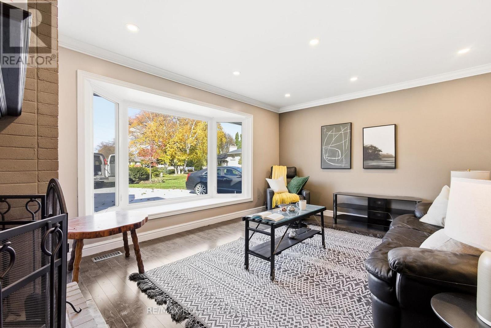 369 Glendale Avenue, Oshawa, Ontario  L1J 3H6 - Photo 13 - E12512836