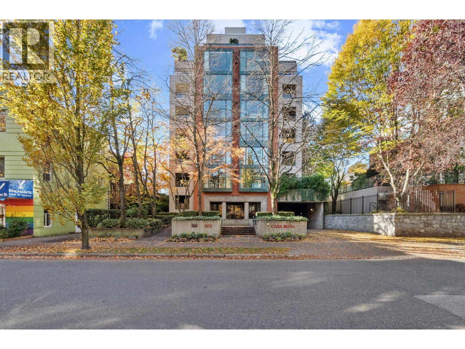 402 1818 ROBSON STREET, Vancouver, British Columbia