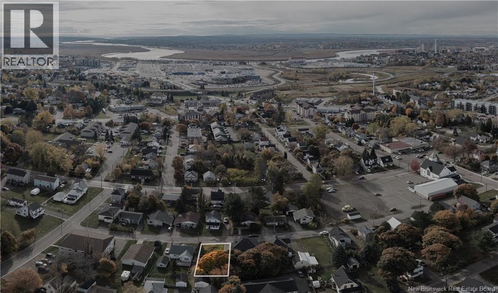 45 Mansfield, Moncton, New Brunswick  E1A 2V8 - Photo 1 - NB129713