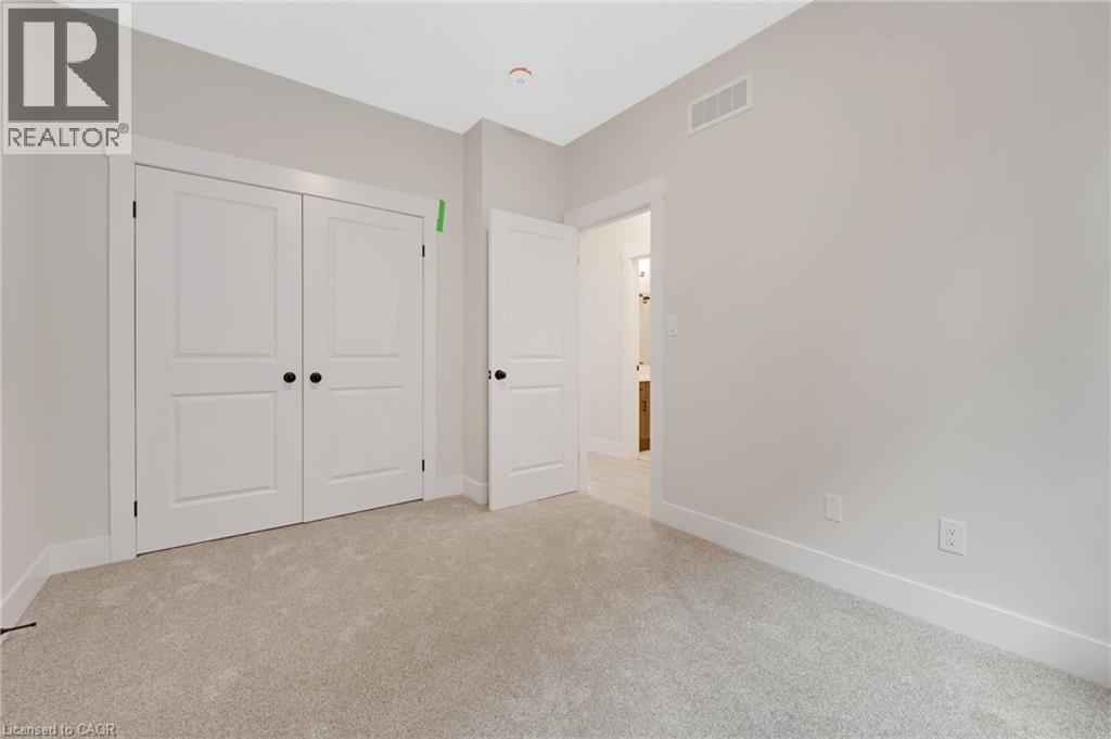 52 Moon Crescent, Cambridge, Ontario N1S 5A7 - Photo 20 - 40769221