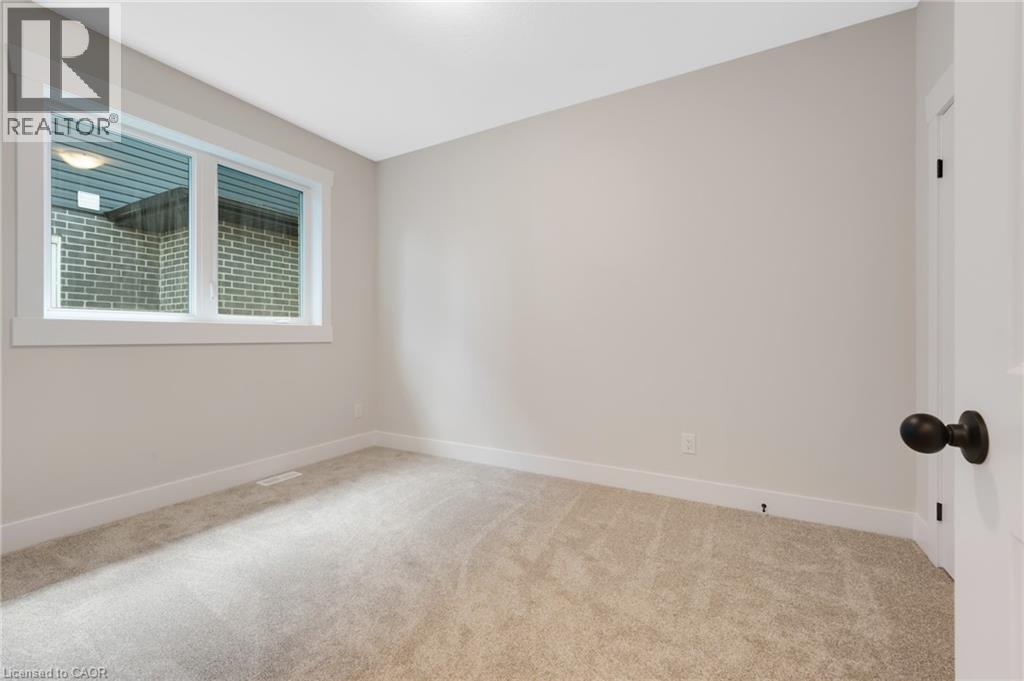 52 Moon Crescent, Cambridge, Ontario N1S 5A7 - Photo 19 - 40769221