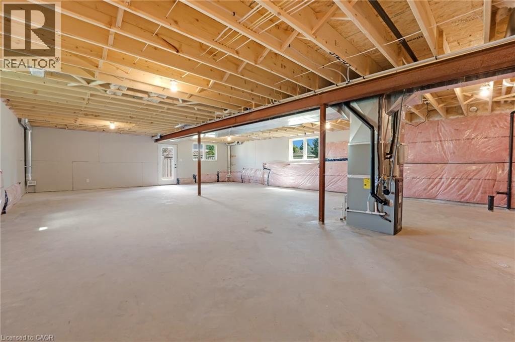 52 Moon Crescent, Cambridge, Ontario N1S 5A7 - Photo 24 - 40769221