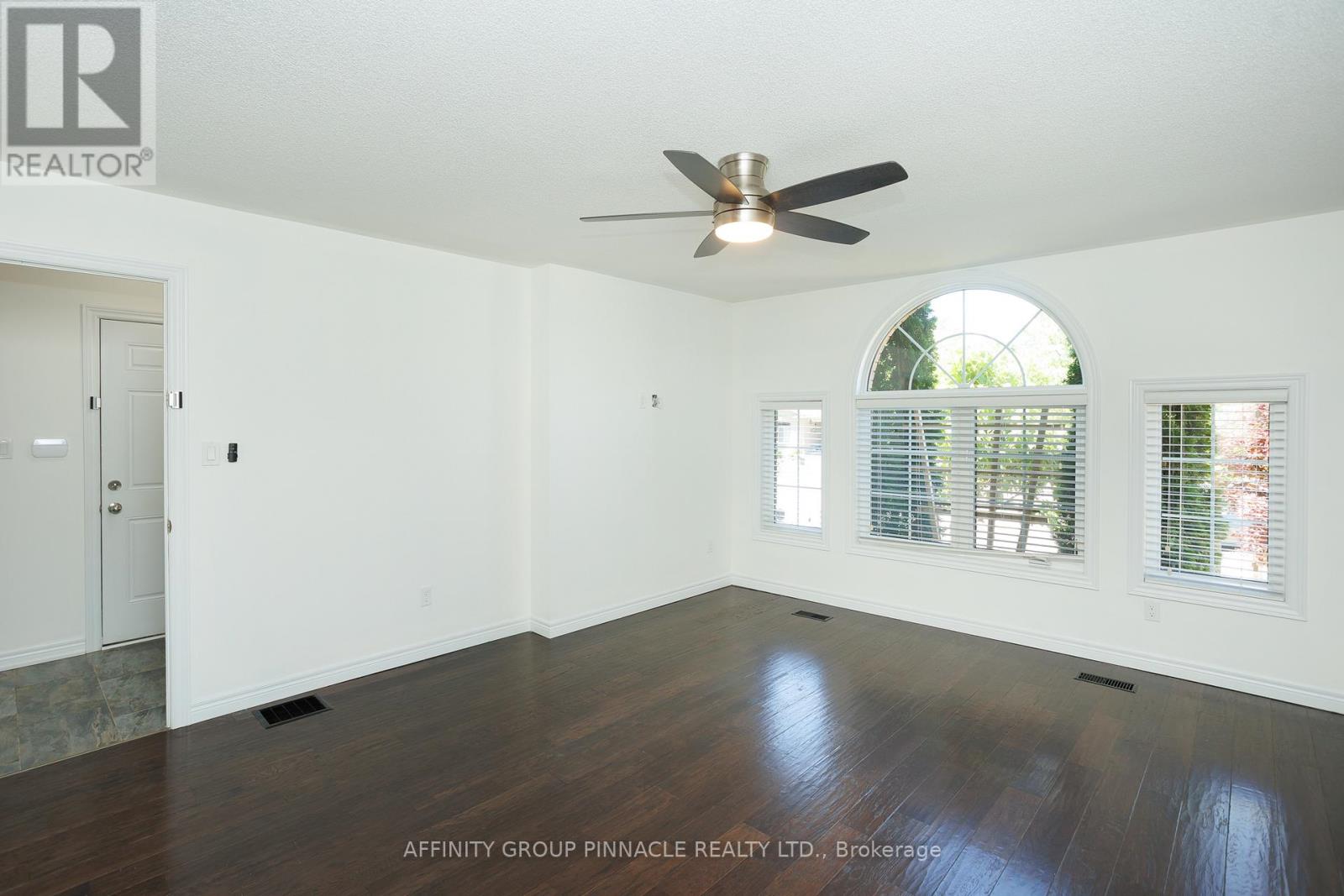 103 Cook Street, Kawartha Lakes, Ontario K9V 0K8 - Photo 15 - X12512822