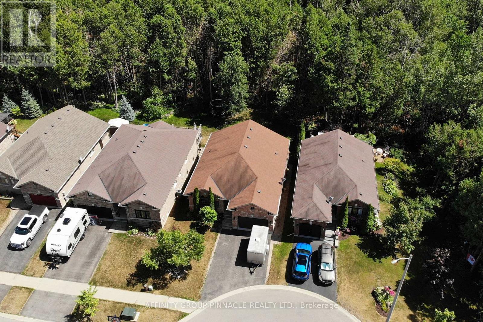 103 Cook Street, Kawartha Lakes, Ontario K9V 0K8 - Photo 3 - X12512822