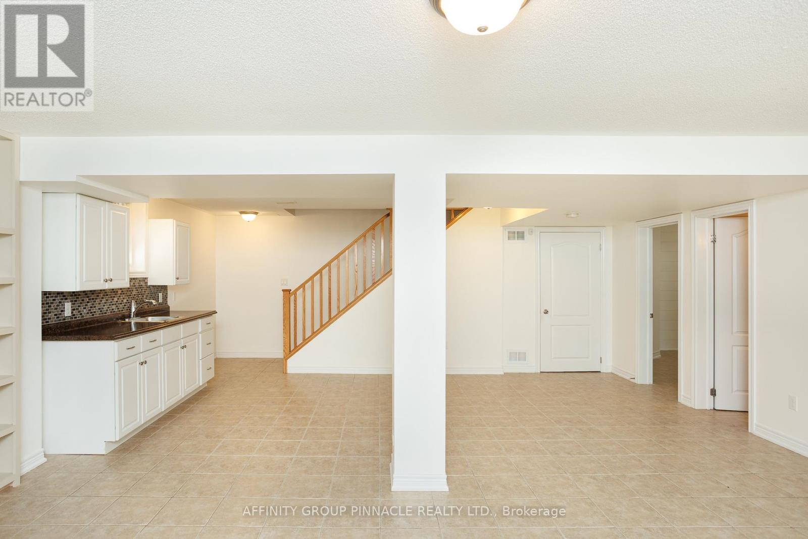 103 Cook Street, Kawartha Lakes, Ontario K9V 0K8 - Photo 32 - X12512822