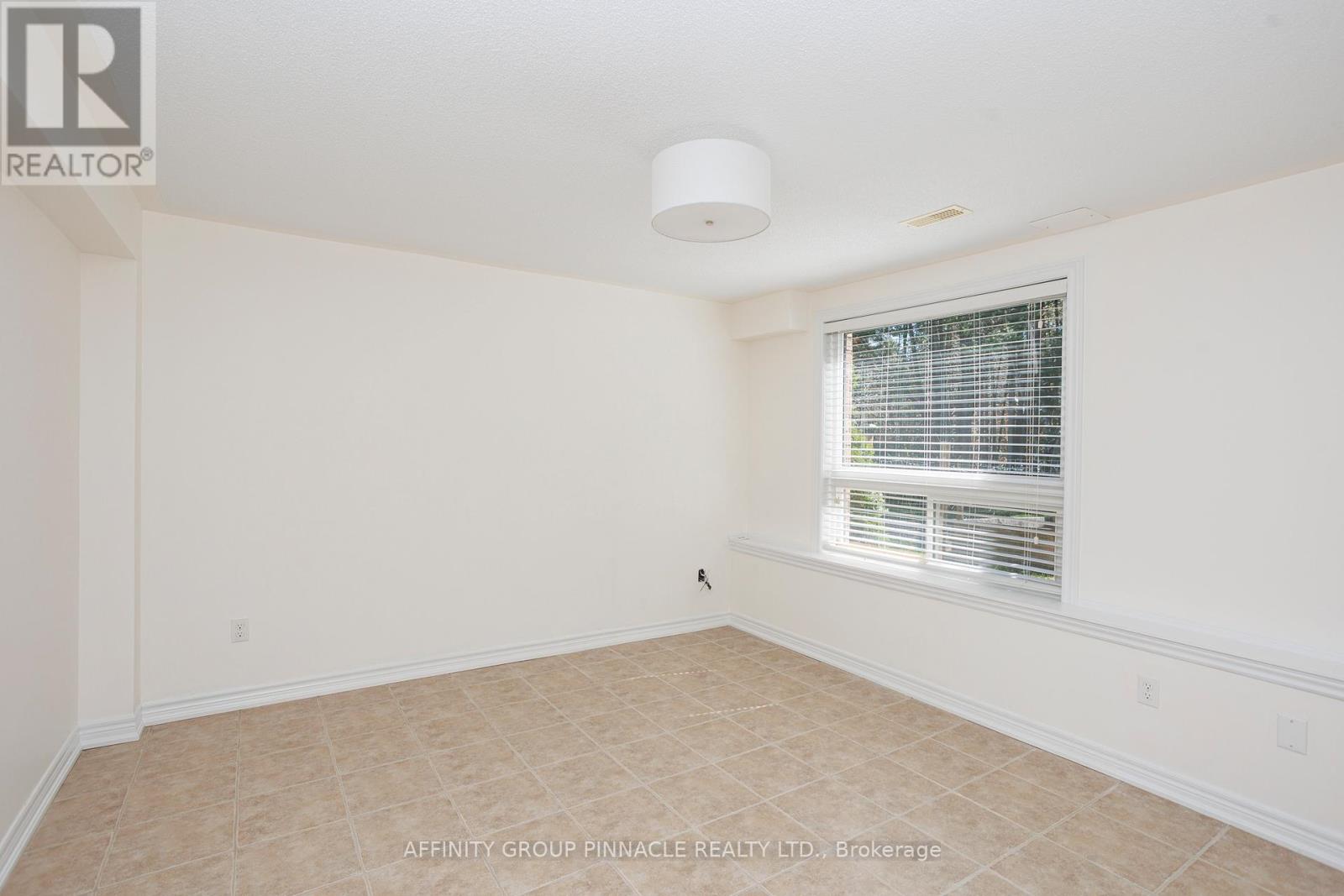 103 Cook Street, Kawartha Lakes, Ontario K9V 0K8 - Photo 39 - X12512822