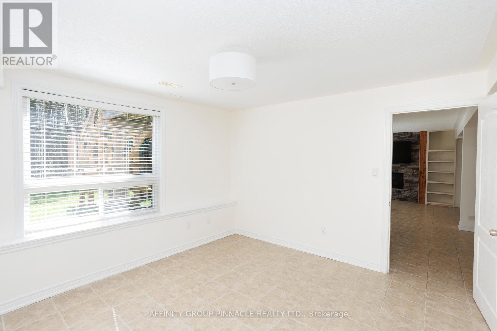 103 Cook Street, Kawartha Lakes, Ontario K9V 0K8 - Photo 40 - X12512822