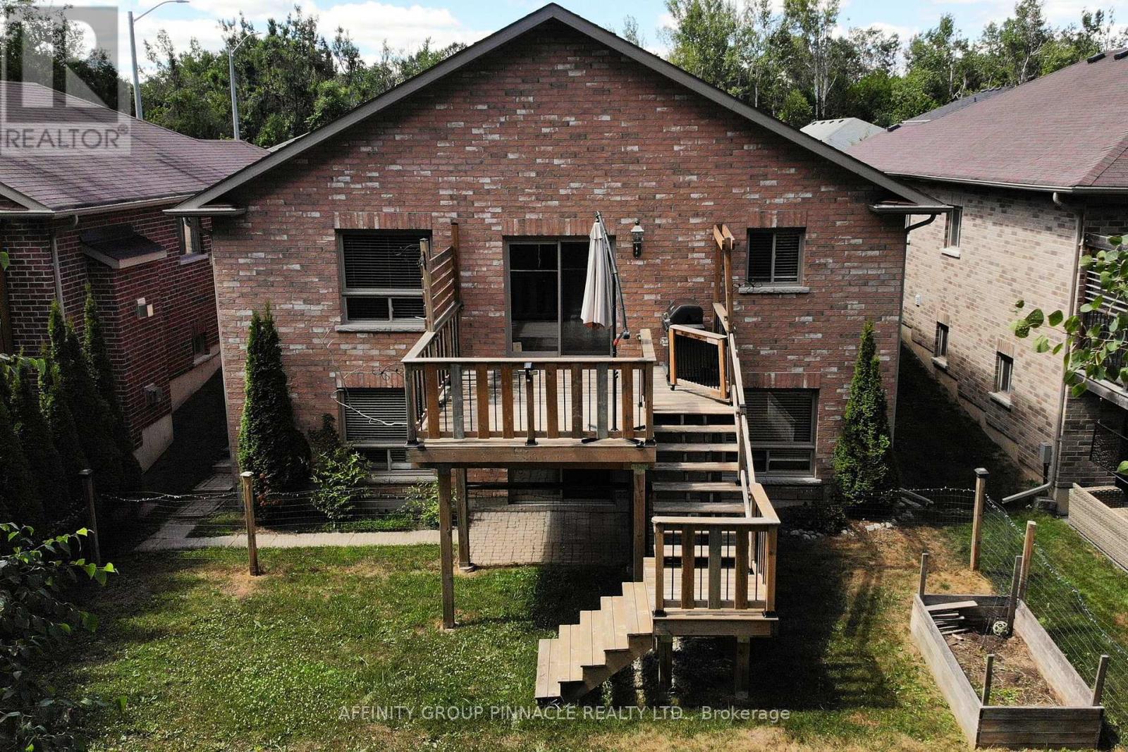 103 Cook Street, Kawartha Lakes, Ontario K9V 0K8 - Photo 7 - X12512822