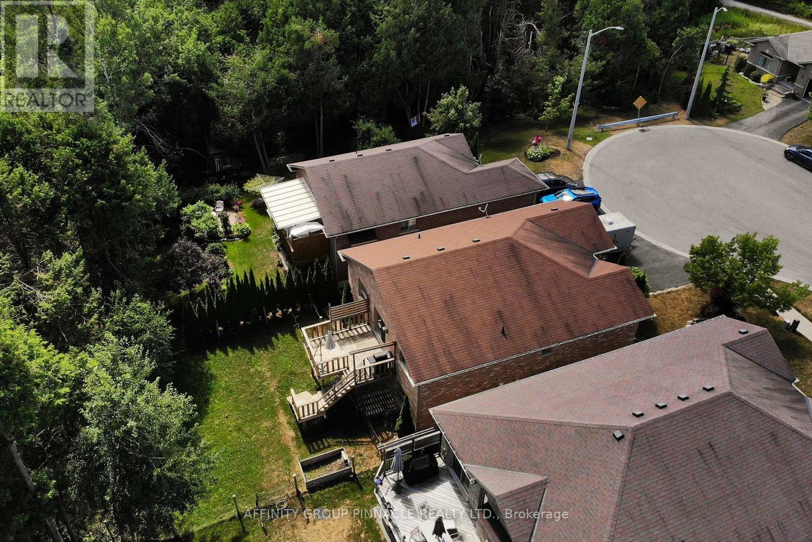 103 Cook Street, Kawartha Lakes, Ontario K9V 0K8 - Photo 8 - X12512822