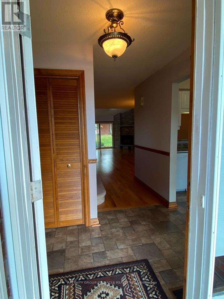 2 - 5 Heritage Way, Kawartha Lakes, Ontario  K9V 5Y6 - Photo 5 - X12512834