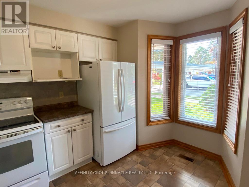 2 - 5 Heritage Way, Kawartha Lakes, Ontario  K9V 5Y6 - Photo 7 - X12512834