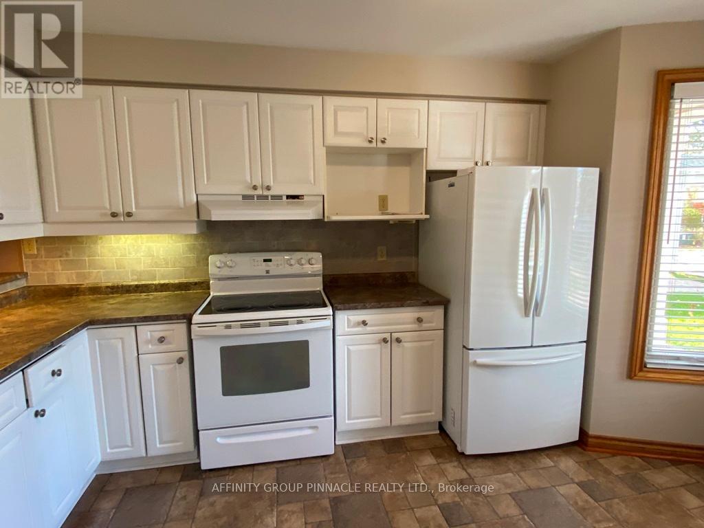 2 - 5 Heritage Way, Kawartha Lakes, Ontario  K9V 5Y6 - Photo 8 - X12512834