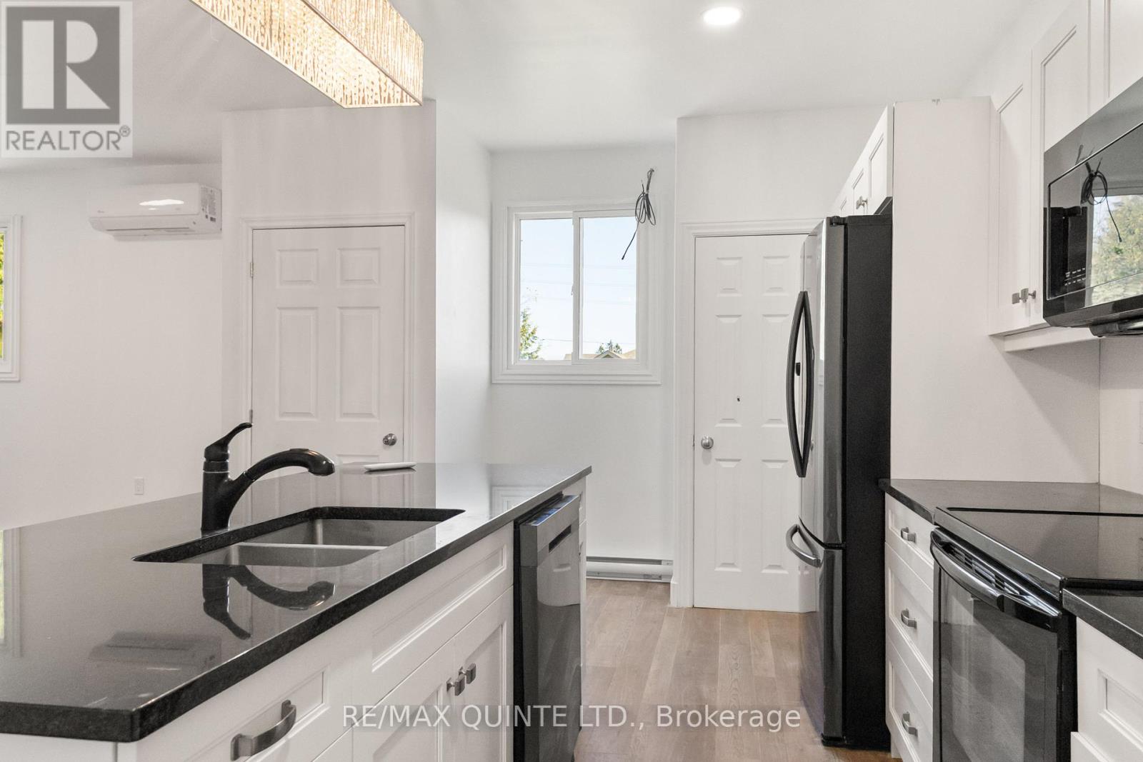 2 - 21 Meade Street, Brighton, Ontario L3Z 3E6 - Photo 13 - X12512964