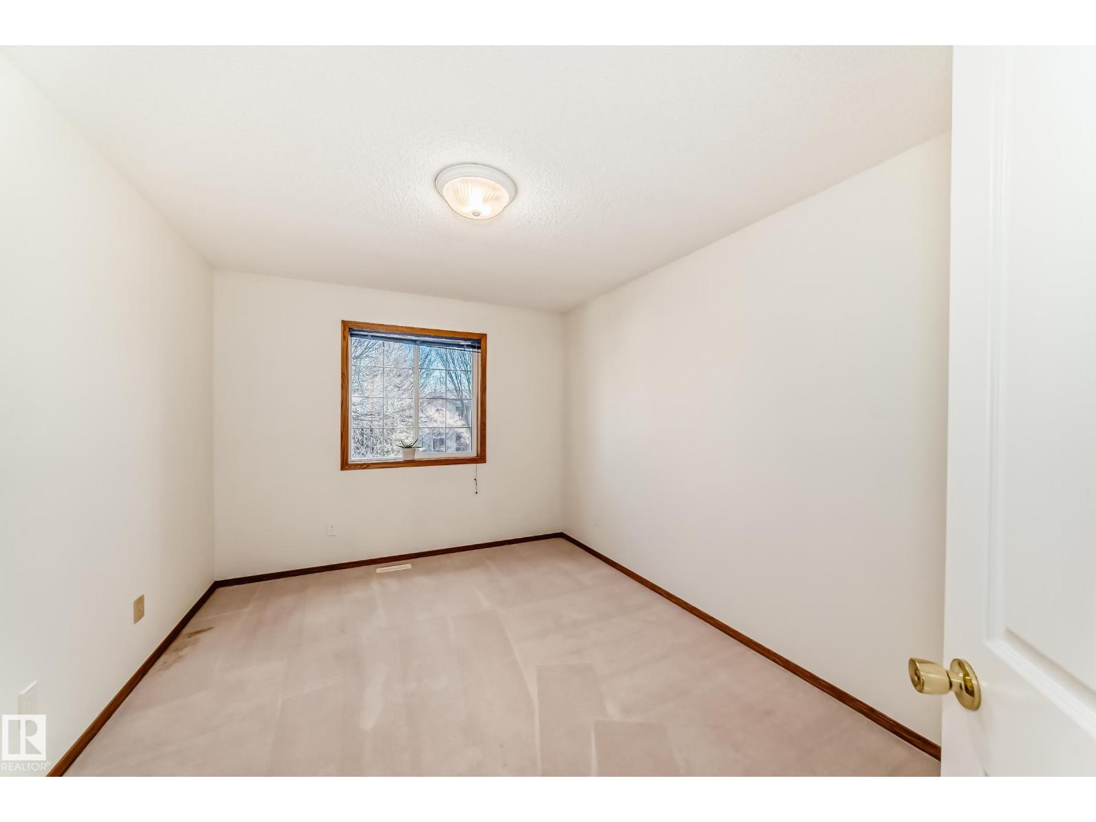 922 Burrows Cr Nw, Edmonton, Alberta  T6R 2L3 - Photo 49 - E4464756