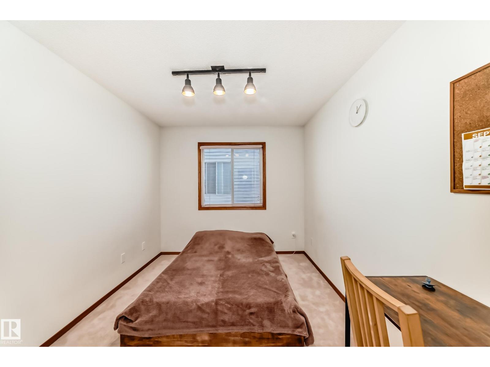 922 Burrows Cr Nw, Edmonton, Alberta  T6R 2L3 - Photo 31 - E4464756