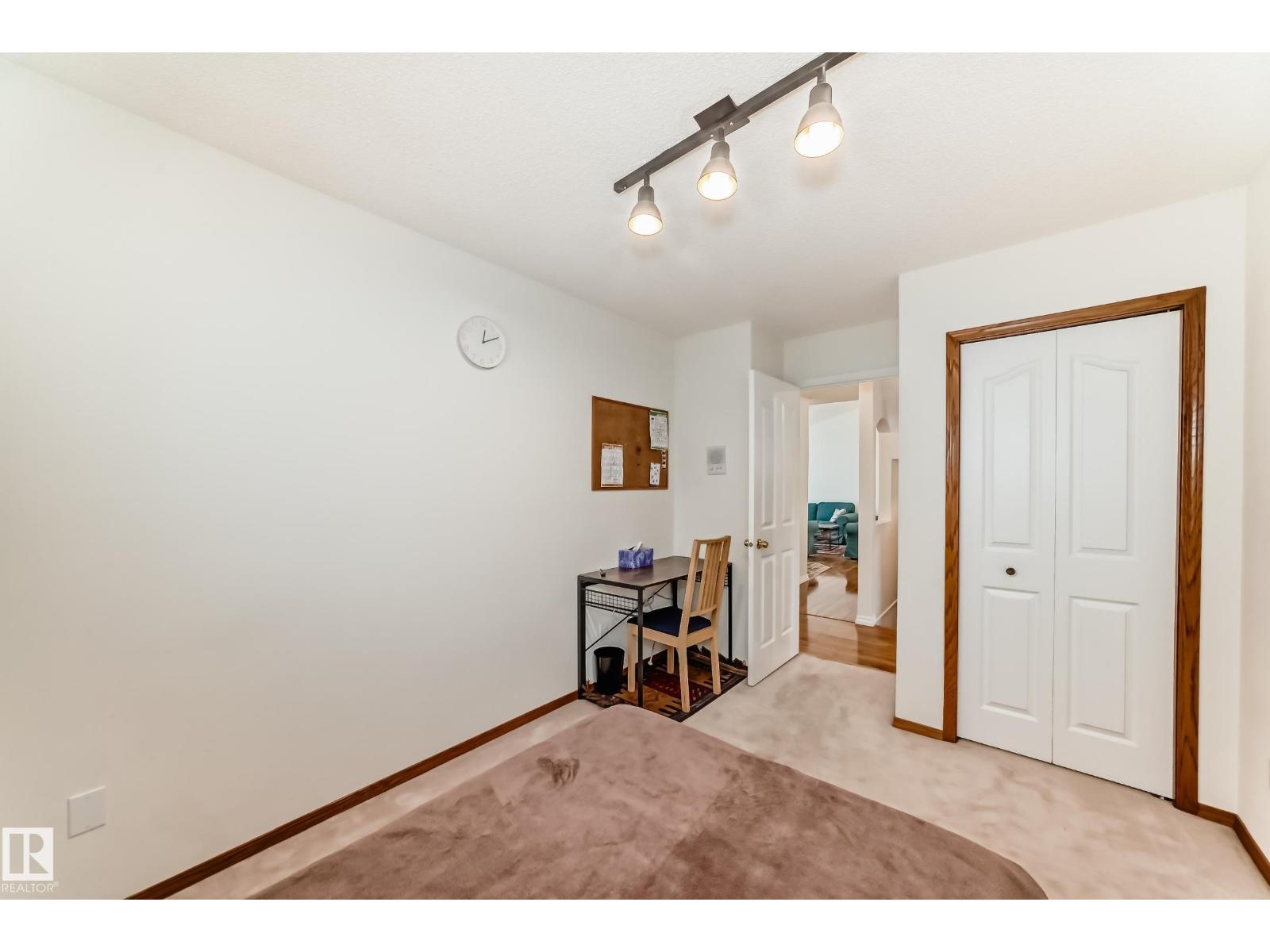 922 Burrows Cr Nw, Edmonton, Alberta  T6R 2L3 - Photo 33 - E4464756