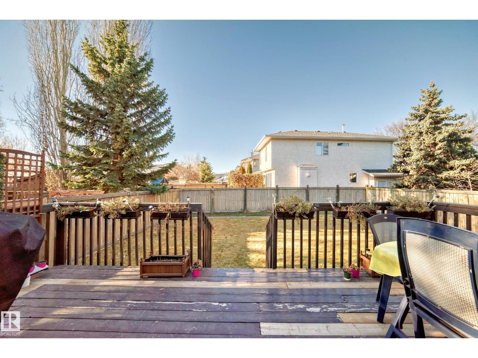 922 Burrows Cr Nw, Edmonton, Alberta  T6R 2L3 - Photo 13 - E4464756