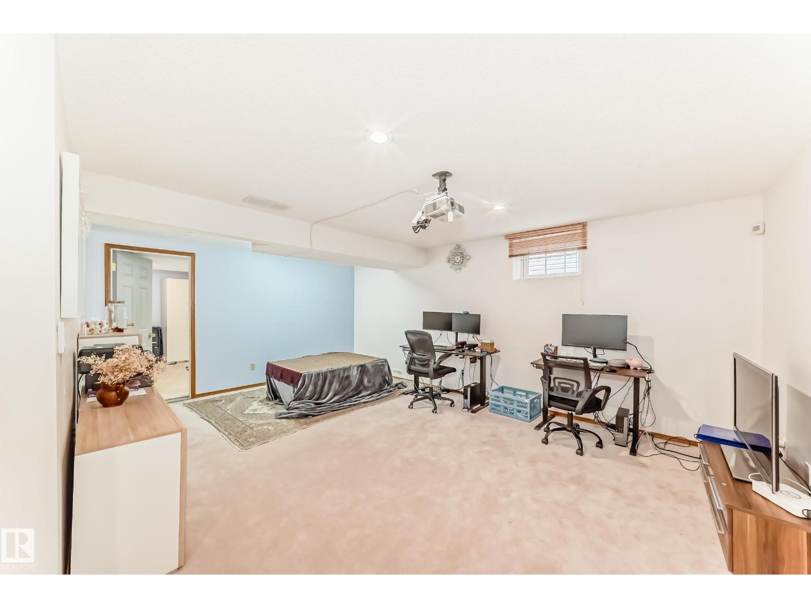 922 Burrows Cr Nw, Edmonton, Alberta  T6R 2L3 - Photo 60 - E4464756