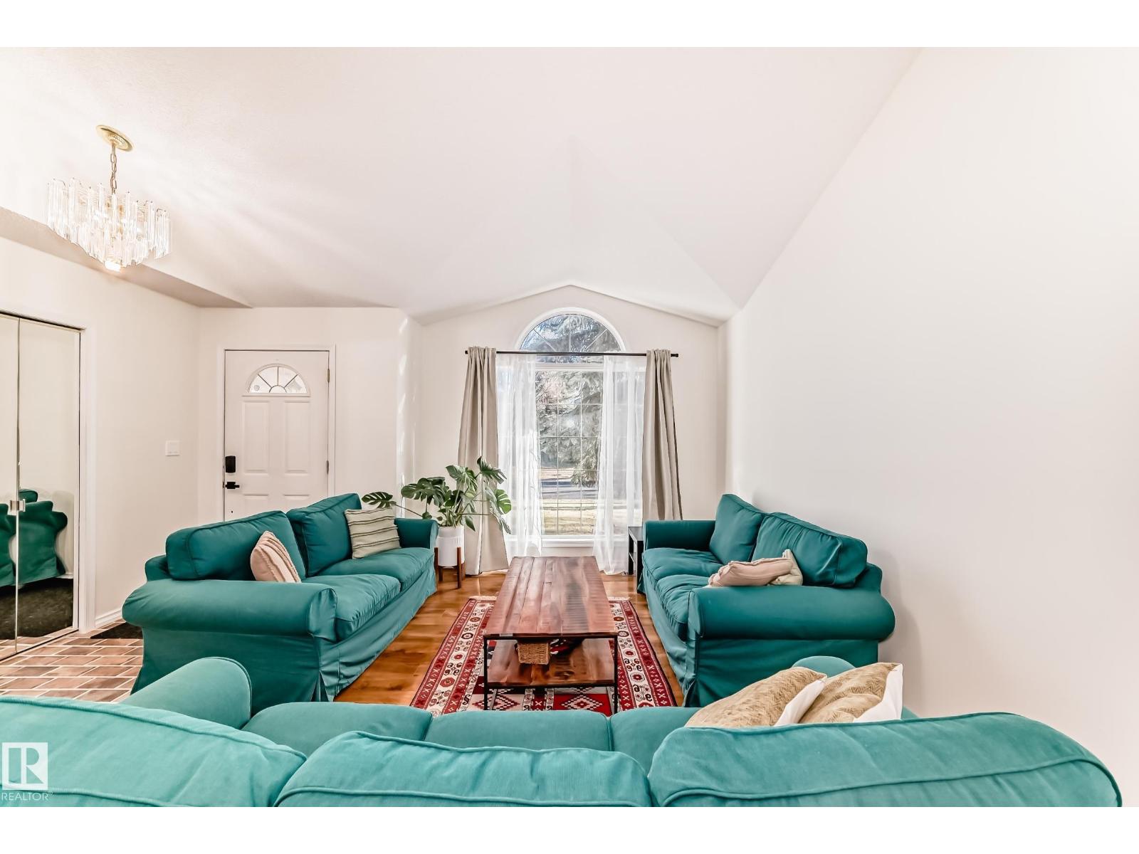 922 Burrows Cr Nw, Edmonton, Alberta  T6R 2L3 - Photo 24 - E4464756