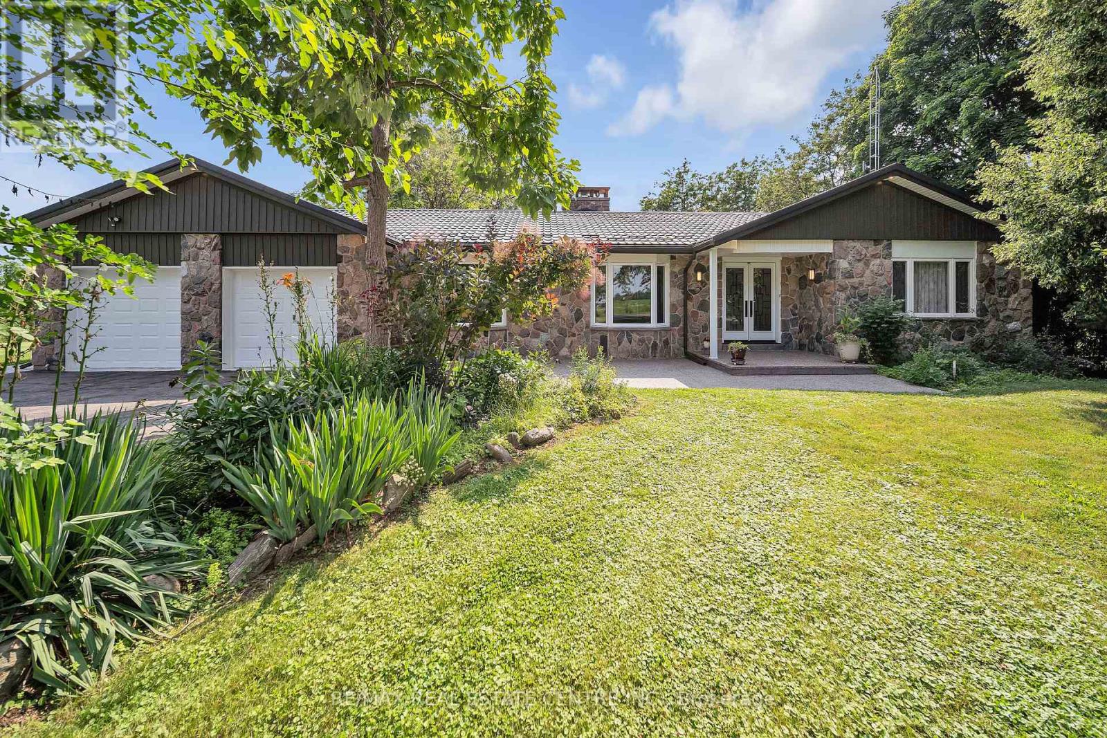 8438 NINTH LINE, Halton Hills, Ontario