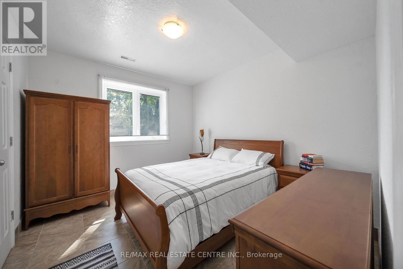 8438 Ninth Line, Halton Hills, Ontario  L0P 1K0 - Photo 32 - W12512630