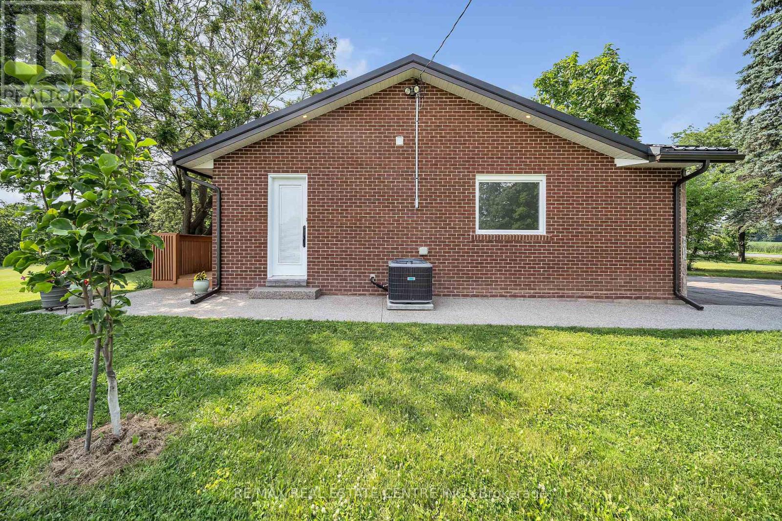 8438 Ninth Line, Halton Hills, Ontario  L0P 1K0 - Photo 36 - W12512630