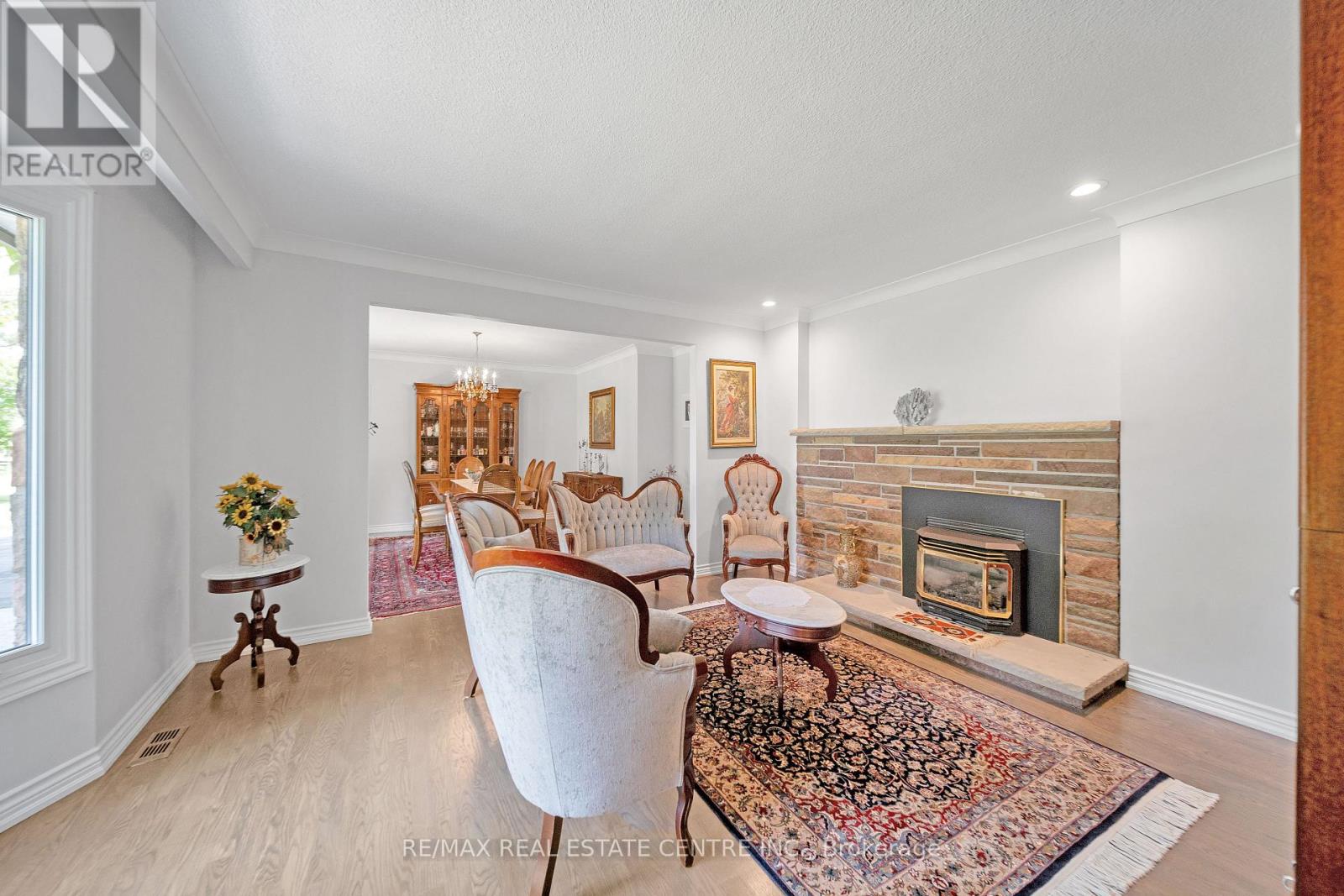 8438 Ninth Line, Halton Hills, Ontario  L0P 1K0 - Photo 6 - W12512630