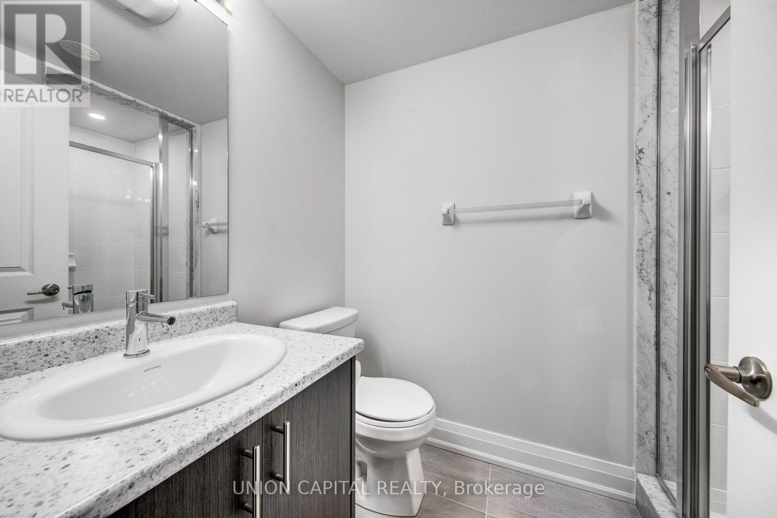 Main & Lower - 59 Creekbank Road, Toronto, Ontario  M6L 0A3 - Photo 10 - W12512642