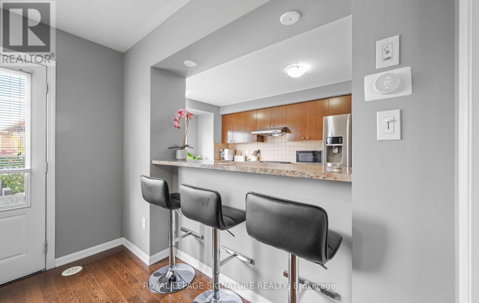 240 Mortimer Crescent, Milton, Ontario  L9T 8N7 - Photo 14 - W12512694