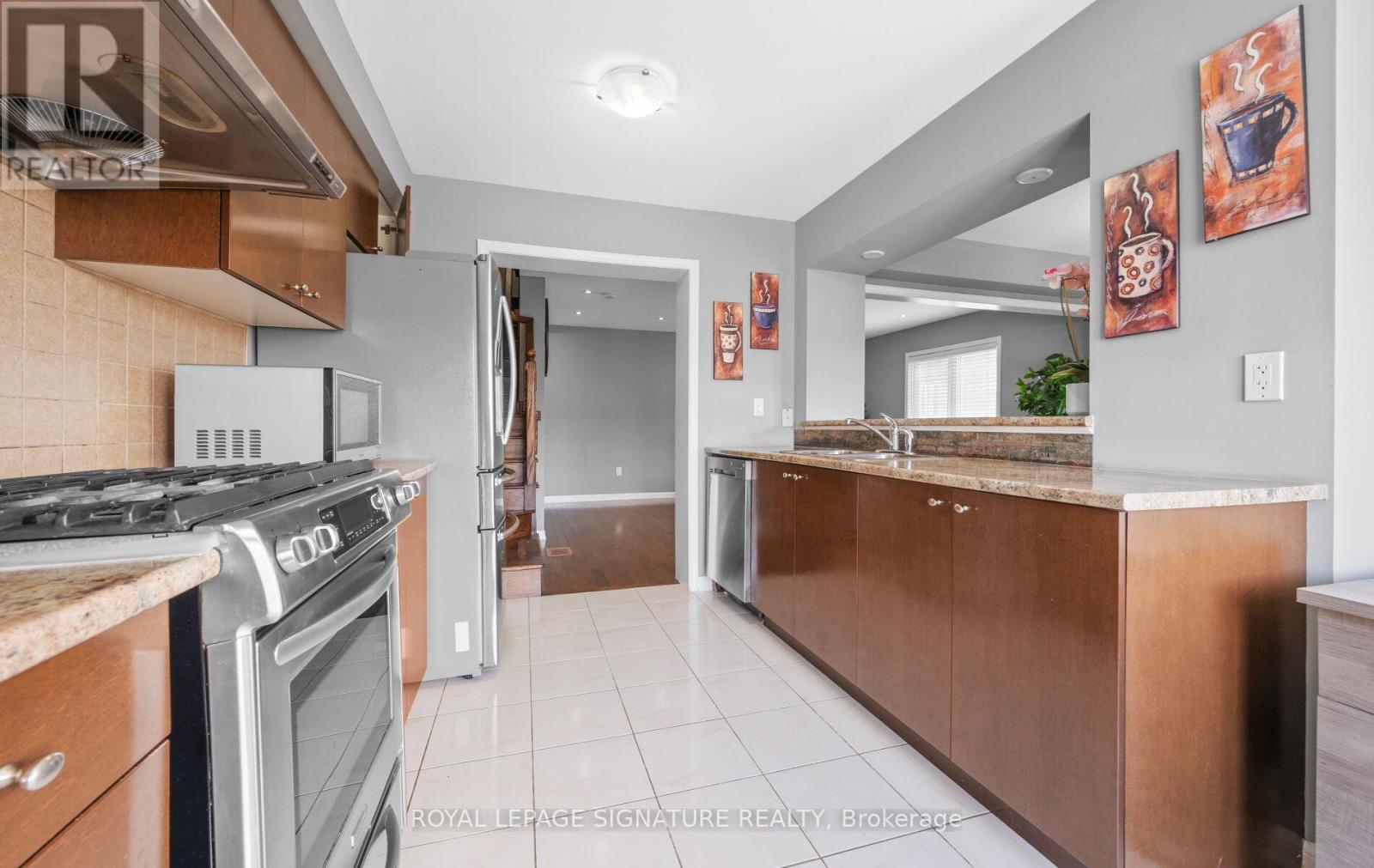 240 Mortimer Crescent, Milton, Ontario  L9T 8N7 - Photo 18 - W12512694