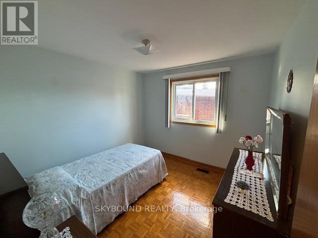 110a Morrison Avenue, Toronto, Ontario  M6E 1M2 - Photo 9 - W12512746