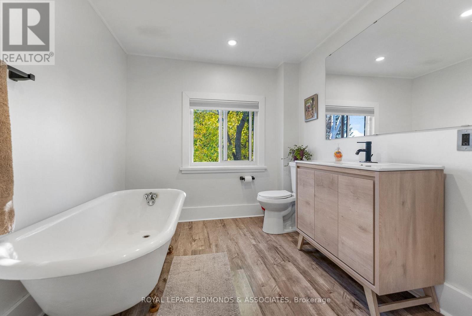 1854 Beachburg Road, Whitewater Region, Ontario  K0J 1C0 - Photo 30 - X12512808