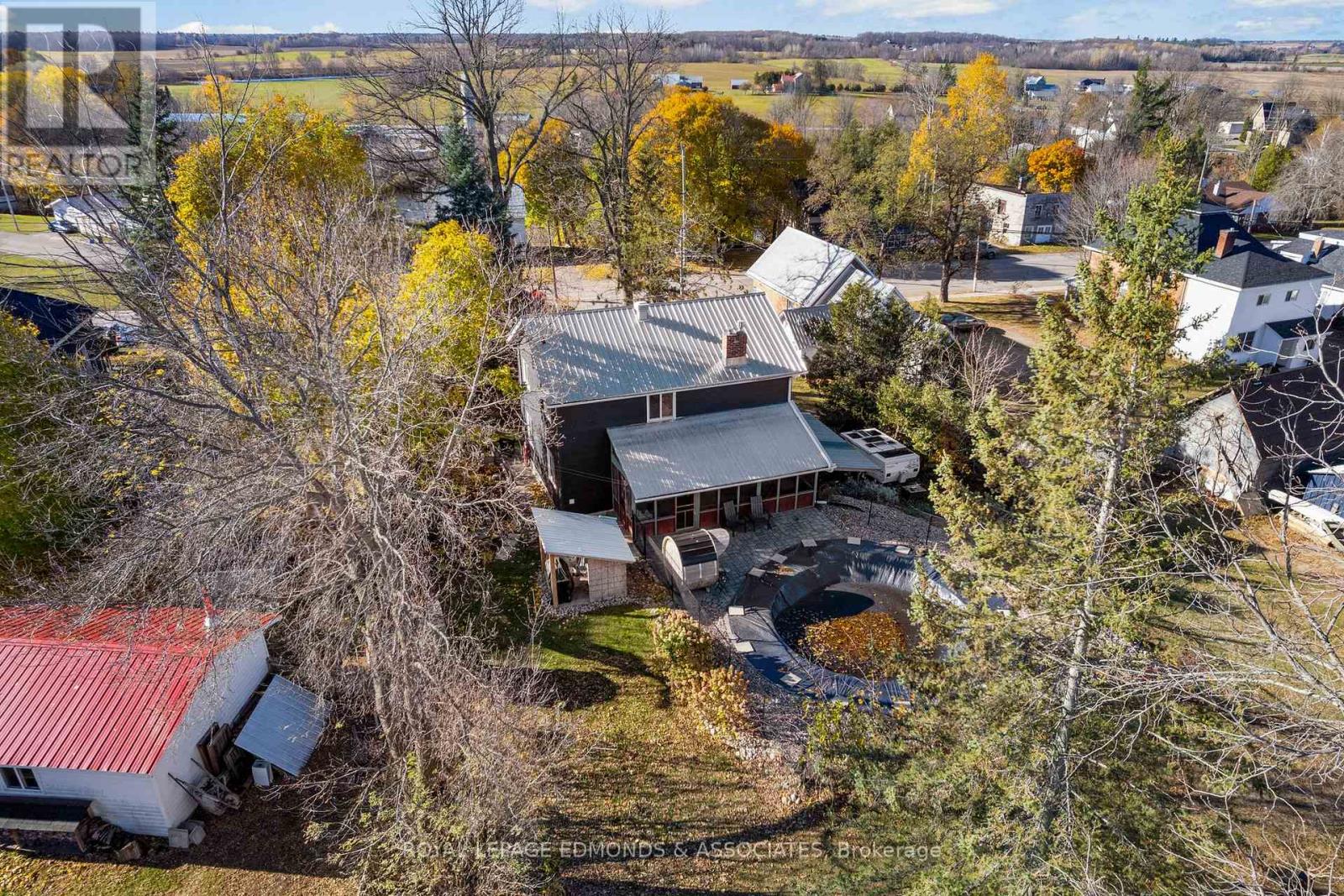 1854 Beachburg Road, Whitewater Region, Ontario  K0J 1C0 - Photo 5 - X12512808