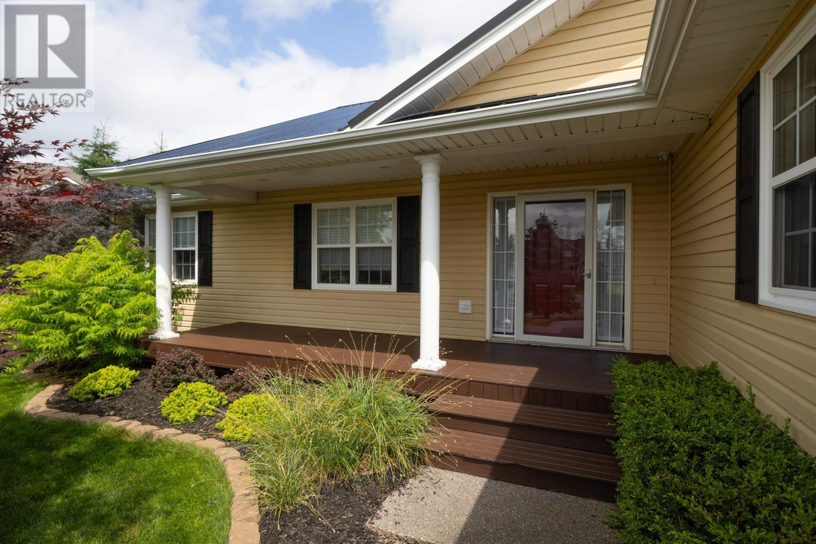 54 Waterview Drive, Cornwall, Prince Edward Island  C0A 1H4 - Photo 5 - 202527334