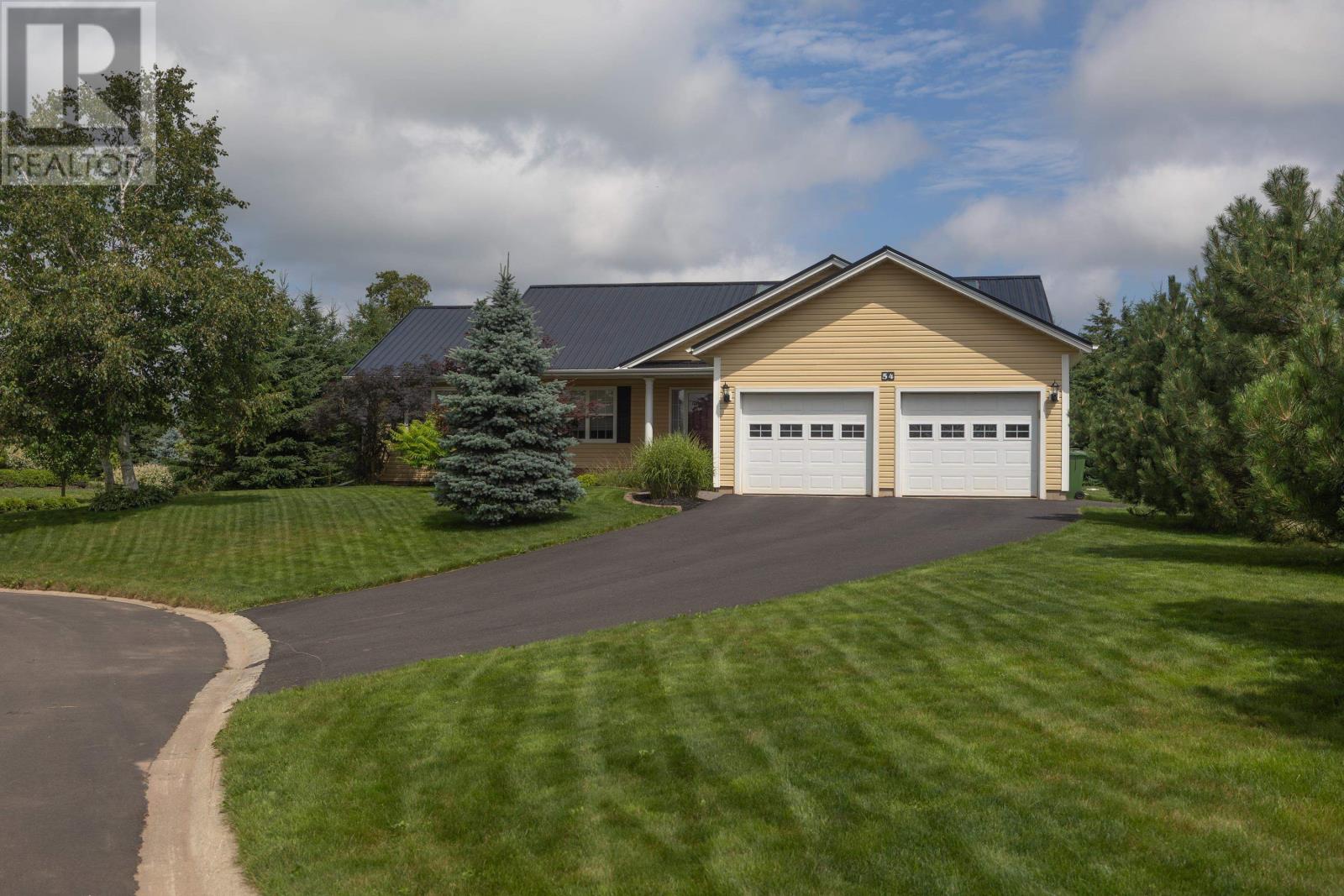 54 Waterview Drive, Cornwall, Prince Edward Island